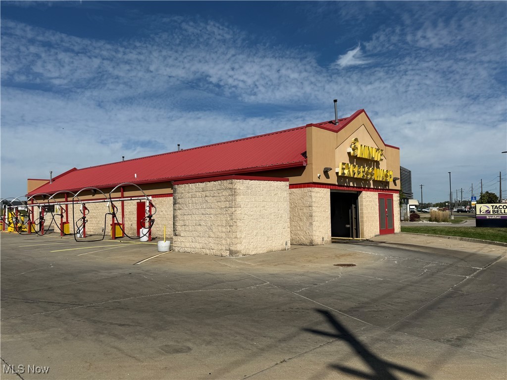 Martensville - Commercial Sale