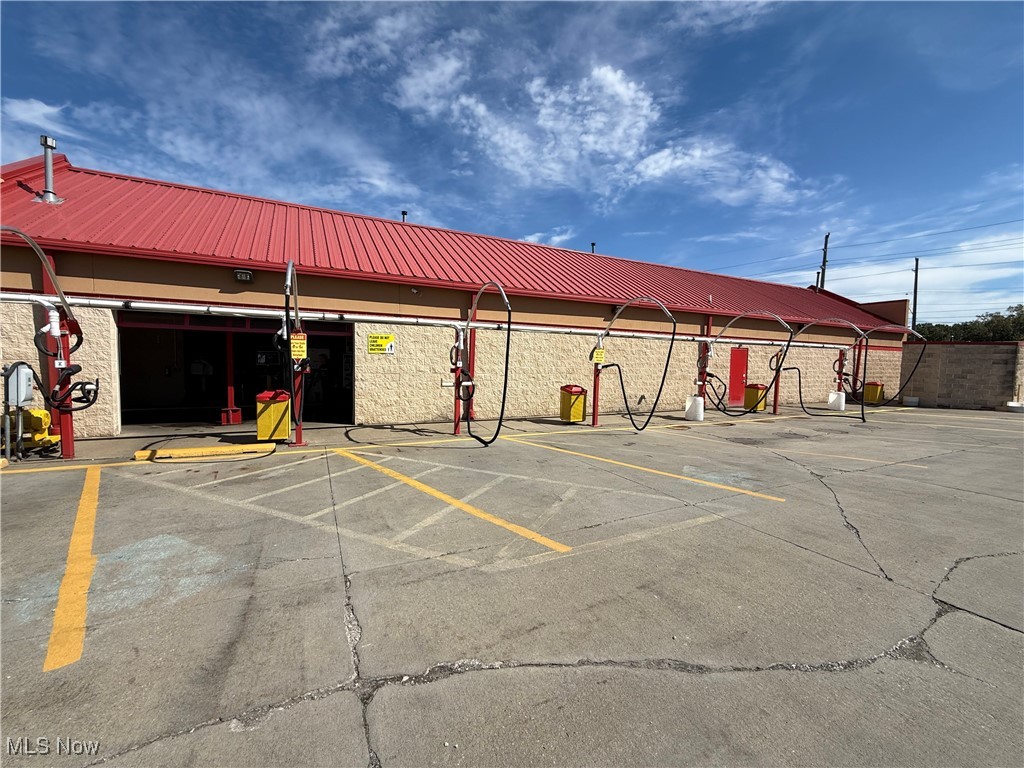 Martensville - Commercial Sale