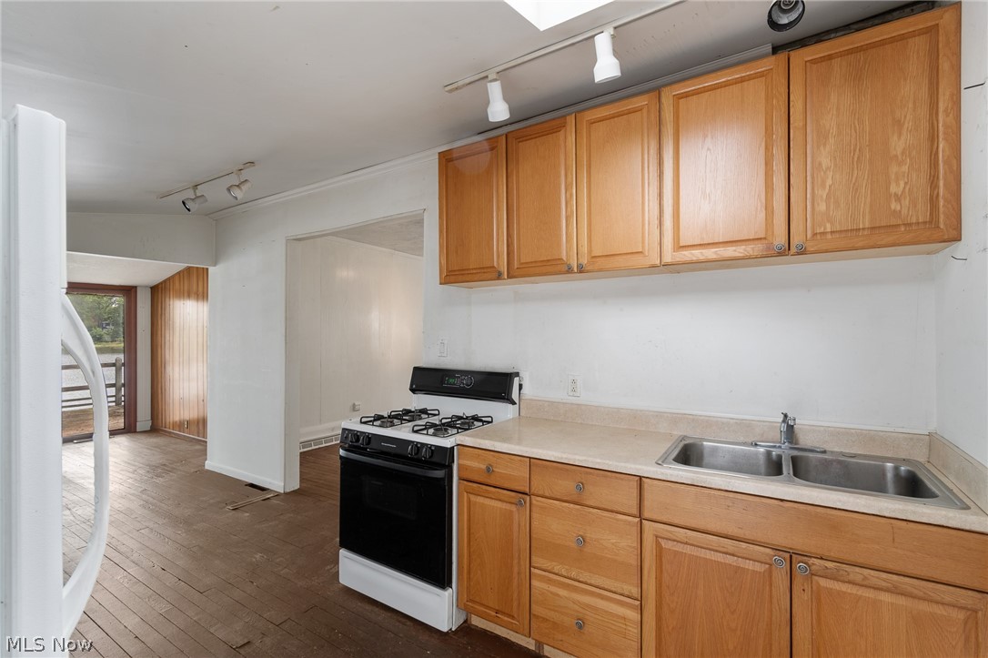 Avalon Hills - Residential