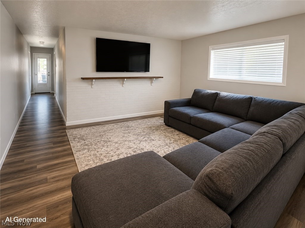 E J Dickeys Third Surv - Residential