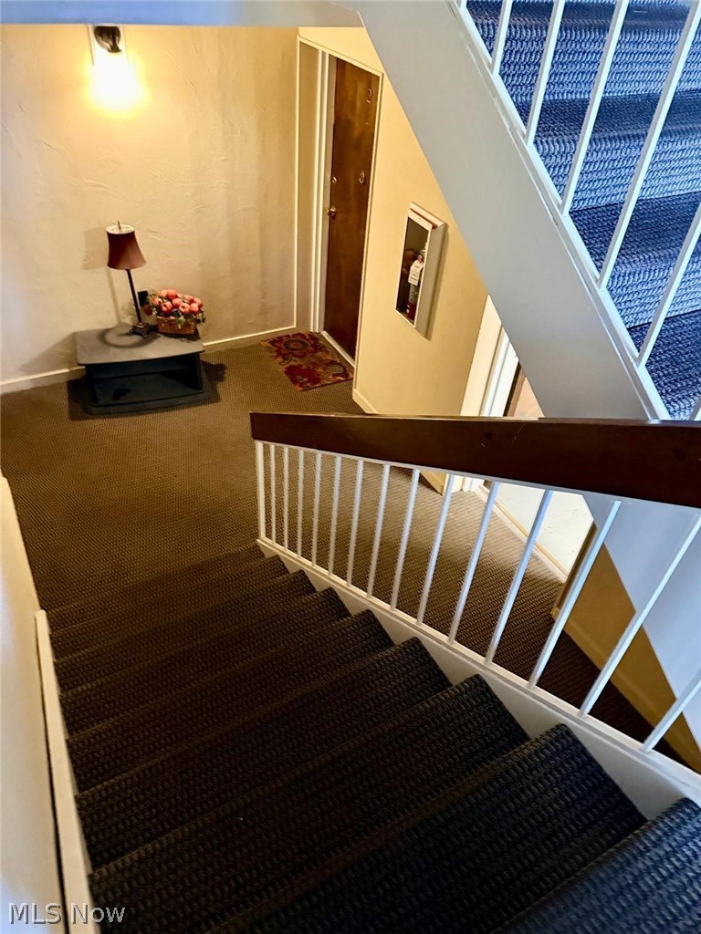 Oak Knolls Condo - Residential