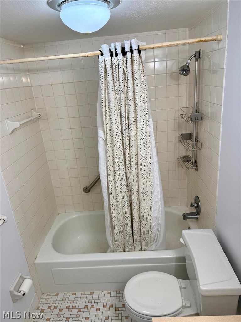 Oak Knolls Condo - Residential