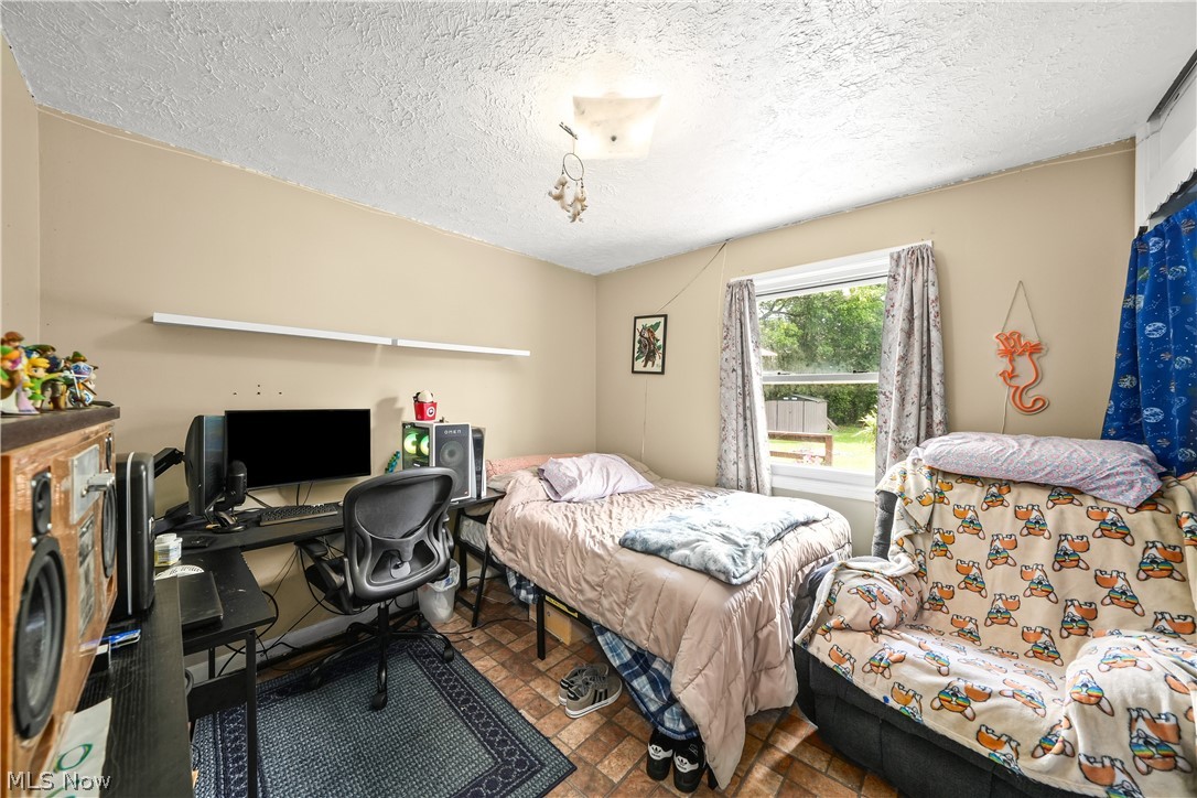 Eaton Homes - Residential