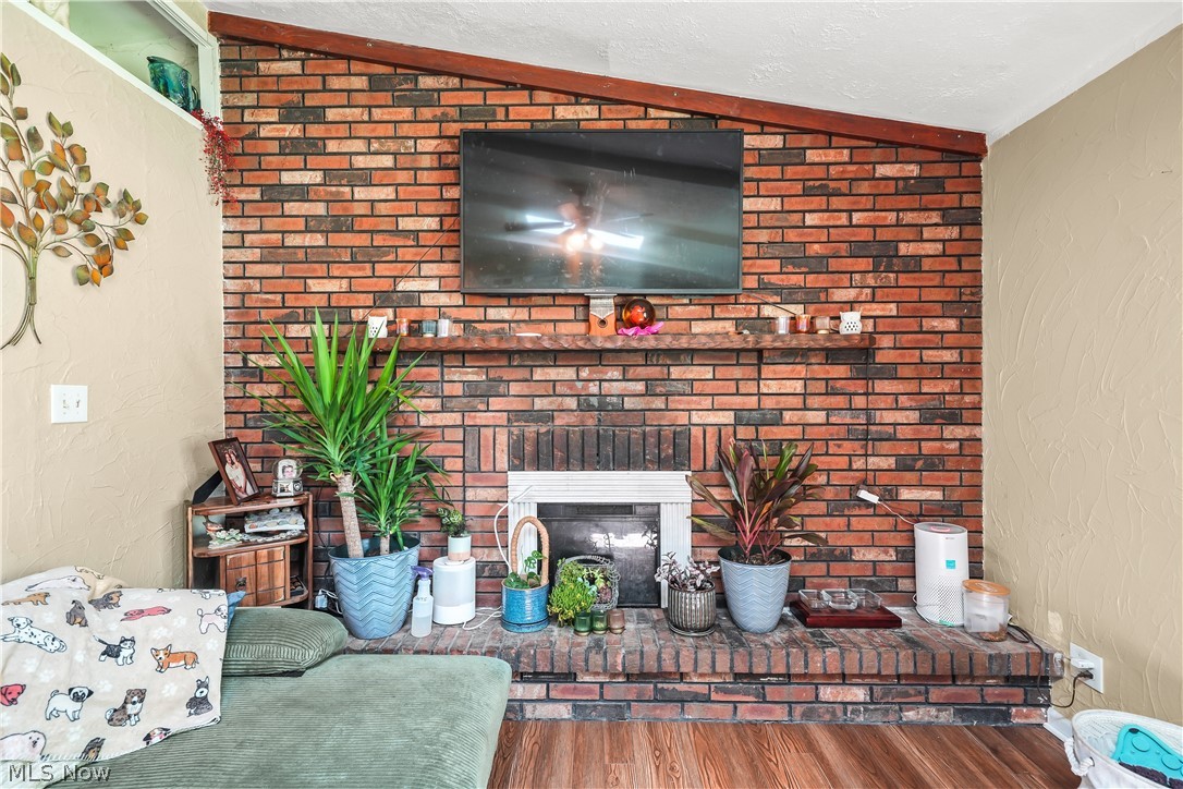 Eaton Homes - Residential