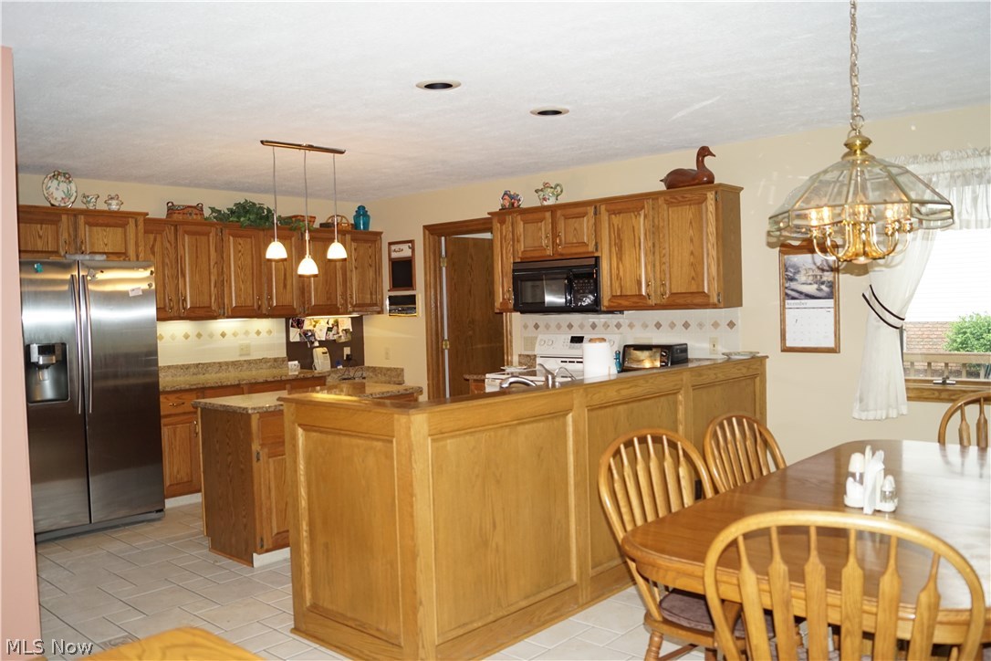 Williamsburg Village Estates - Residential