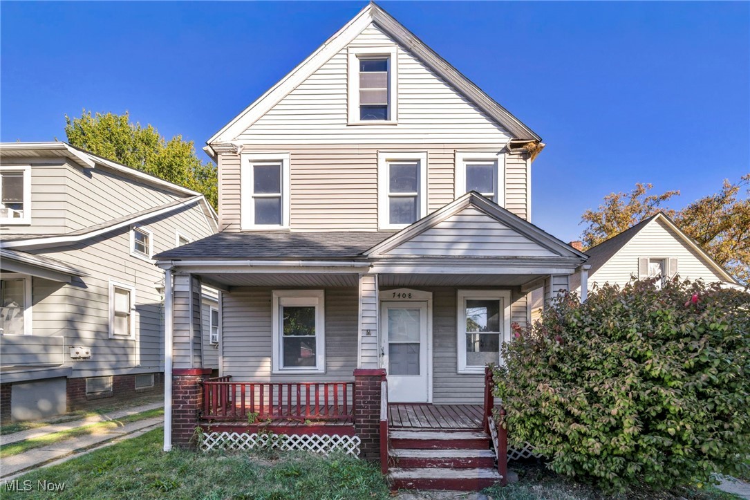 Value-Add Duplex with $2,000/Month Income Potential! Located near the West Boulevard neighborhood and just minutes from W 65th, this property offers quick access to Detroit Shoreway, Ohio City, the Cleveland Zoo, and MetroHealth Hospital—prime locations for long-term tenant demand and appreciation. 740 Wentworth is a solid 5-bedroom duplex primed for renovation and strong returns. The lower unit features 3 bedrooms with market rent around $1,050/month (more with Section 8). The upper 2-bed unit has a private rear entrance and access to a third-floor storage area, with market rent of $950+ after updates. No basement means less maintenance and foundational security, plus the property already offers vinyl siding, vinyl windows, and upgraded electric panels. Both units share a 2-car garage. Floors, paint, kitchens, and baths will all need completed—seller estimates roughly $15K per unit in rehab. With an ARV over $200K (recent comps up to $250K) and projected gross income near $2,000/month, this property checks all the boxes for investors looking to add value and build equity quickly. Sold as-is.