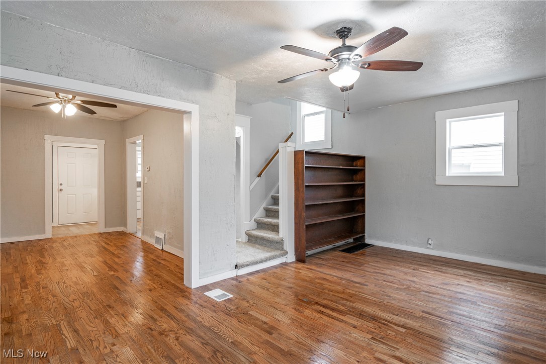 Ledge - Residential