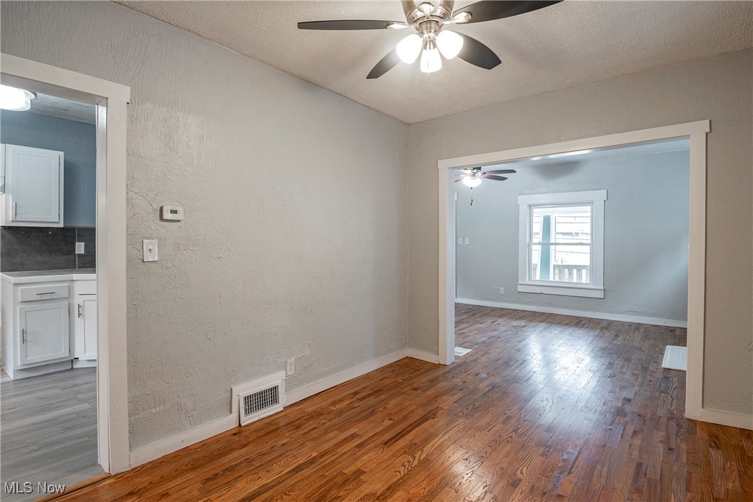 Ledge - Residential