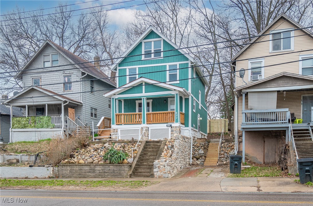 Ledge - Residential