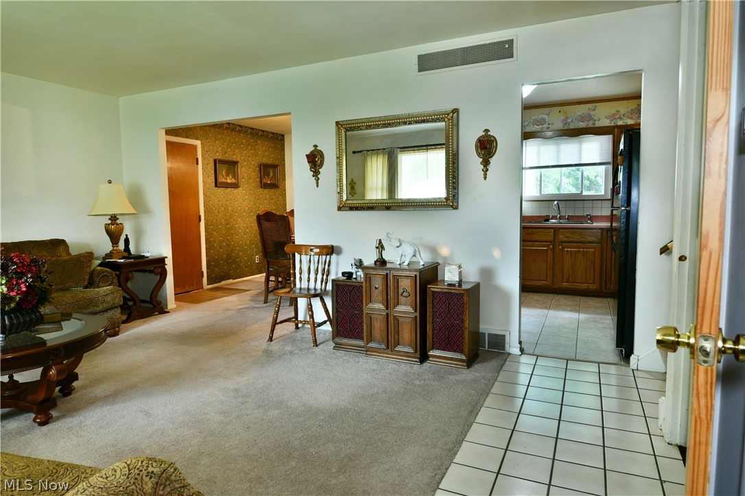 Crestwood - Residential