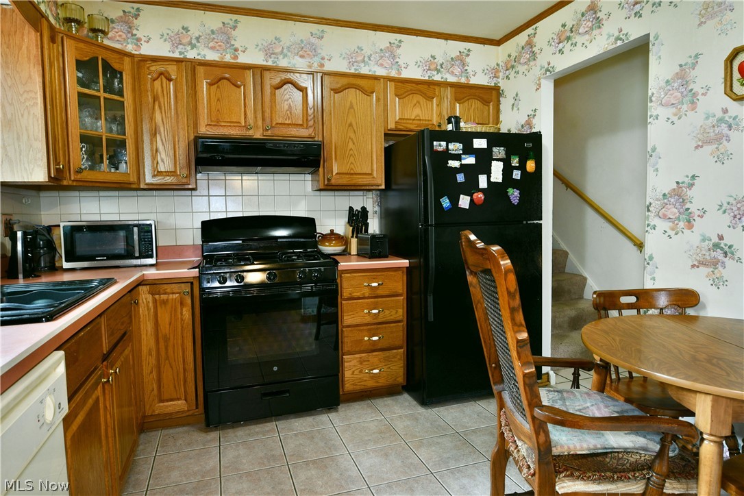 Crestwood - Residential