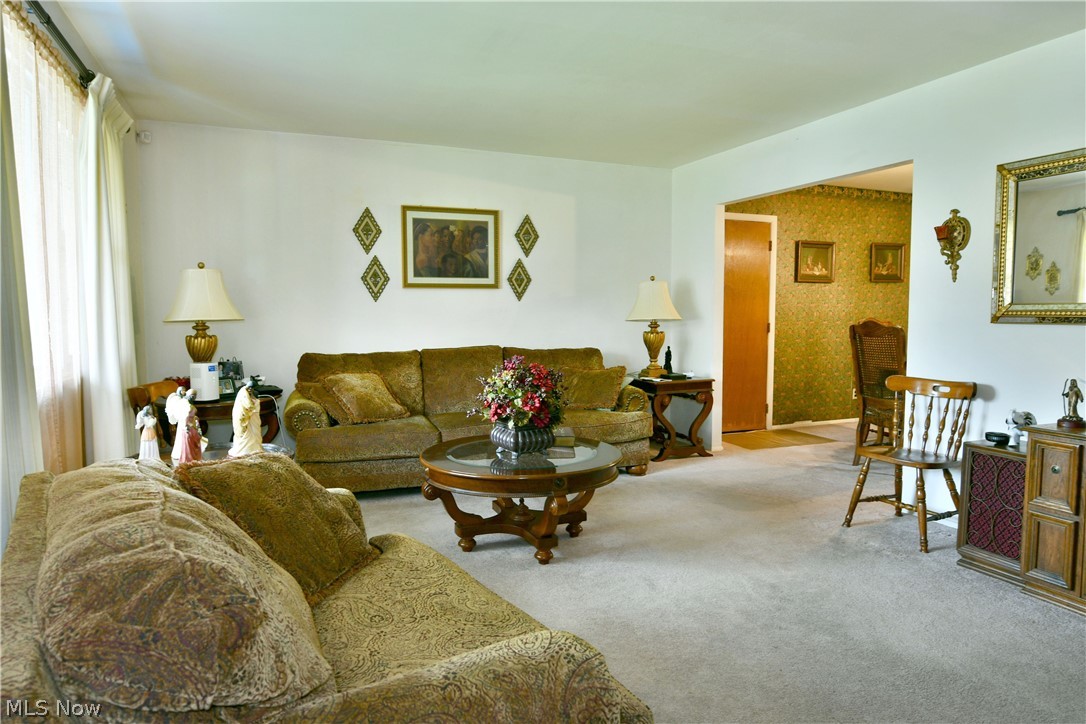Crestwood - Residential