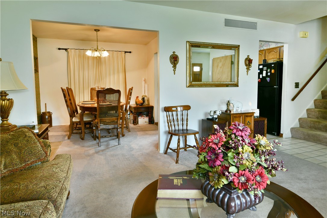 Crestwood - Residential
