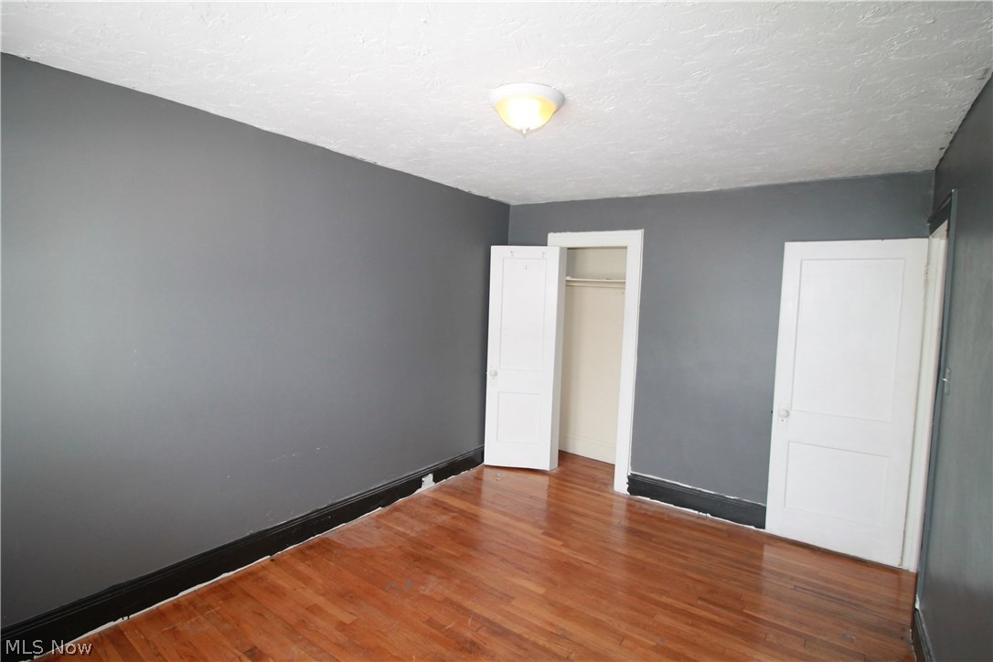 Garfield Blvd - Residential