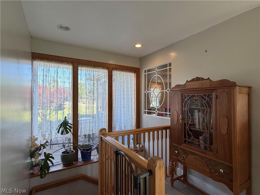 Everett Hartley 04 - Residential