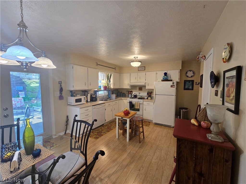 Willow Terrace Condo - Residential