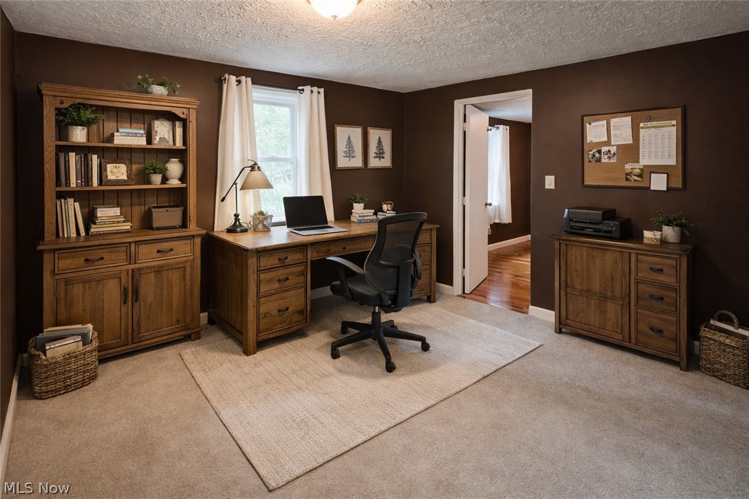 Village/Lagrange - Residential