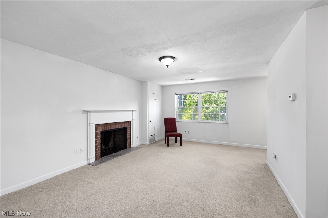 Heritage House Condo - Residential