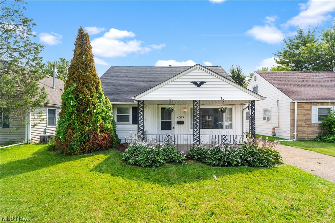 Great opportunity for a well-kept cape cod in Lorain! This lovely 1,225 square foot home features 4 bedrooms and 2 full bathrooms. As you step inside, you'll be welcomed by a sunlit living room that seamlessly flows into the fully-equipped kitchen that features tile backsplash, newer appliances, and a trendy range hood. Towards the rear of the home, you'll find a delightful dining room. The main level is complemented by two bedrooms and a full bathroom. Moving upstairs, you'll discover the generous primary bedroom, a secondary bedroom, and a full bathroom. Conveniently located near the highway, restaurants, shops, and Lakewood Beach Park. You don’t want to miss this one!