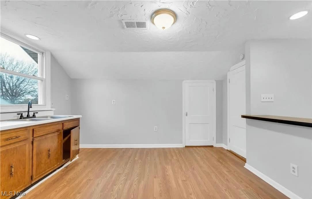 Davis & Judsons - Residential Income