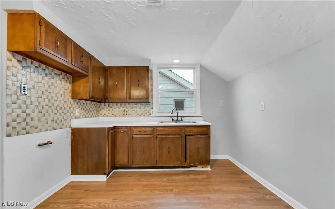 Davis & Judsons - Residential Income