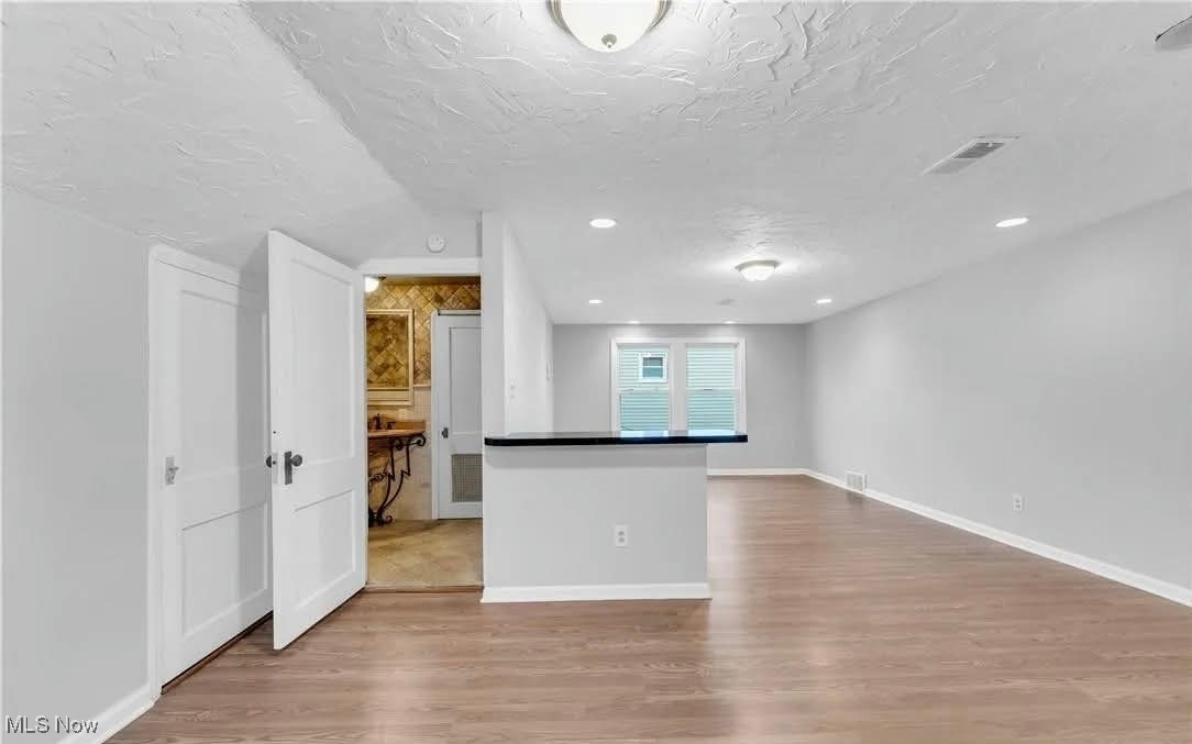 Davis & Judsons - Residential Income