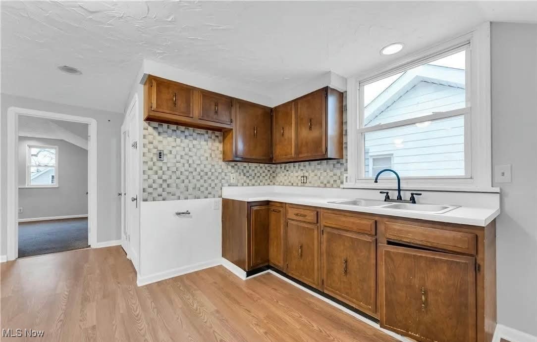 Davis & Judsons - Residential Income
