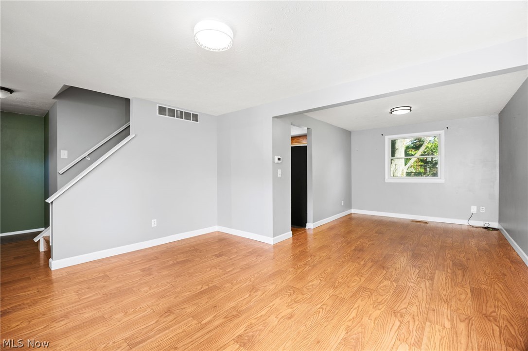 Twin Oaks - Residential