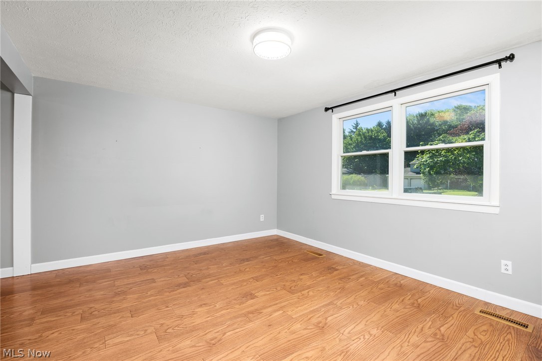 Twin Oaks - Residential
