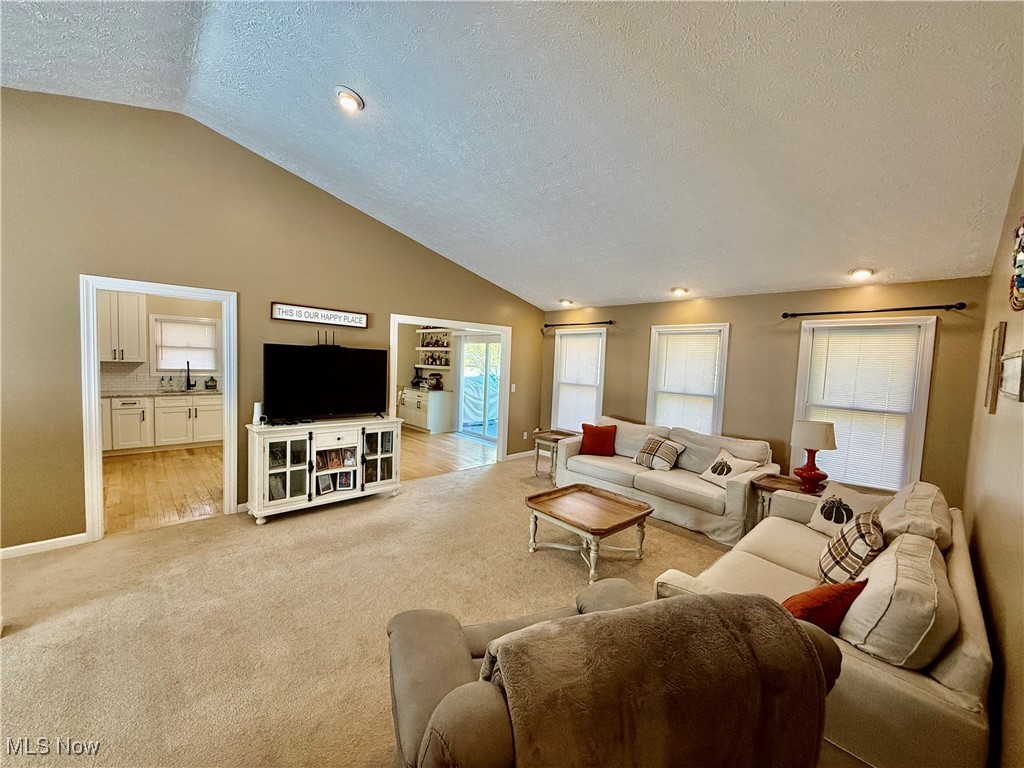 Hunters Crossing - Residential