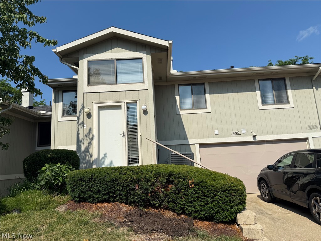 Lockwood Ridge Condo Prcl 1 - Residential