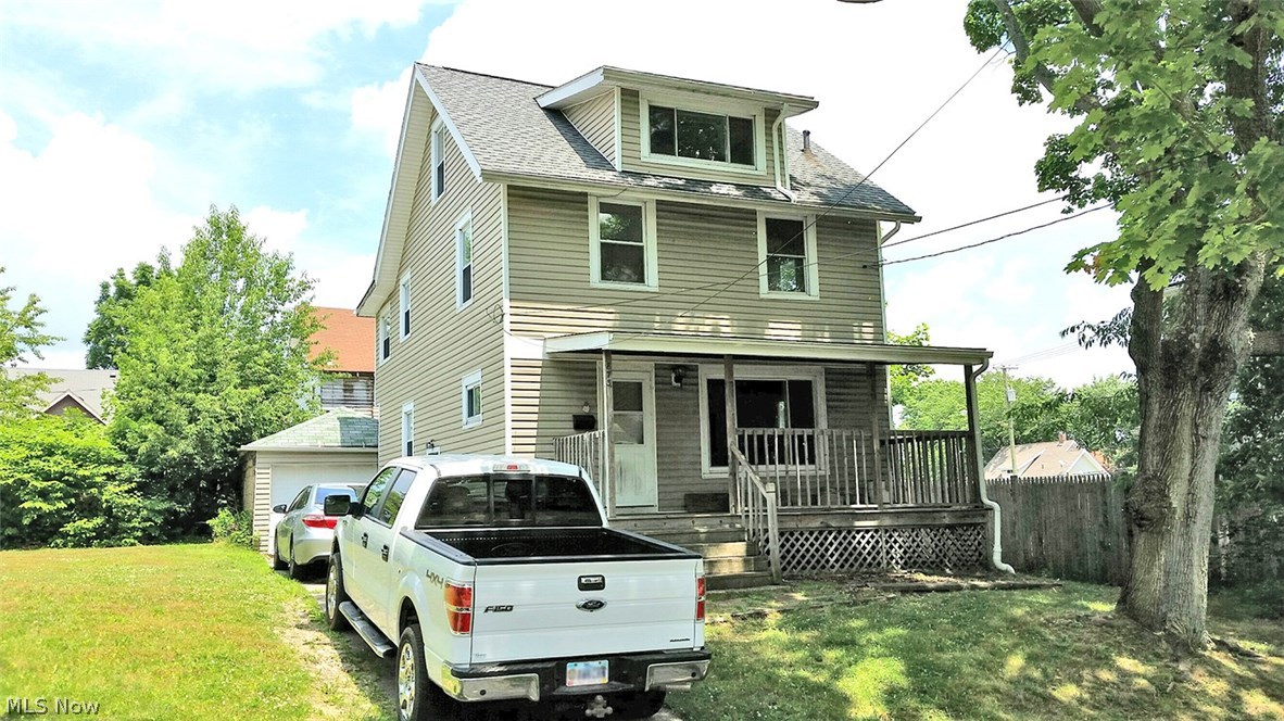 Absolute auction, all sells to highest bidder on location: Thursday – July 14, 2016 – 1:00 PM.  Features a two-story home situated on a 50’x80’ city lot. Main floor has kitchen, dining room, living room, and one bedroom. 3 bedrooms and a full bath upstairs, plus finished attic. Full basement having a gas FA furnace & central A/C (both new ’07), breaker electric & public utilities. Exterior is vinyl sided (’03), vinyl windows (’97), and shingle roof (’02). Detached 1-car garage. Same owners for approx. 25 years. Needs some cosmetic updates. Check it out! *TERMS ON REAL ESTATE: 20% down auction day, balance due at closing. There will be a 10% buyer’s premium added to the final bid to determine the purchase price. Any desired inspections must be made prior to bidding. All information contained herein was derived from sources believed to be correct. Information is believed to be accurate but not guaranteed.
