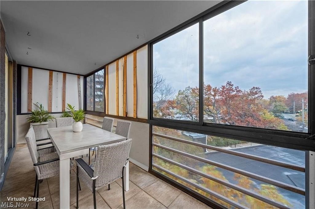 Bonneville Towers - Residential