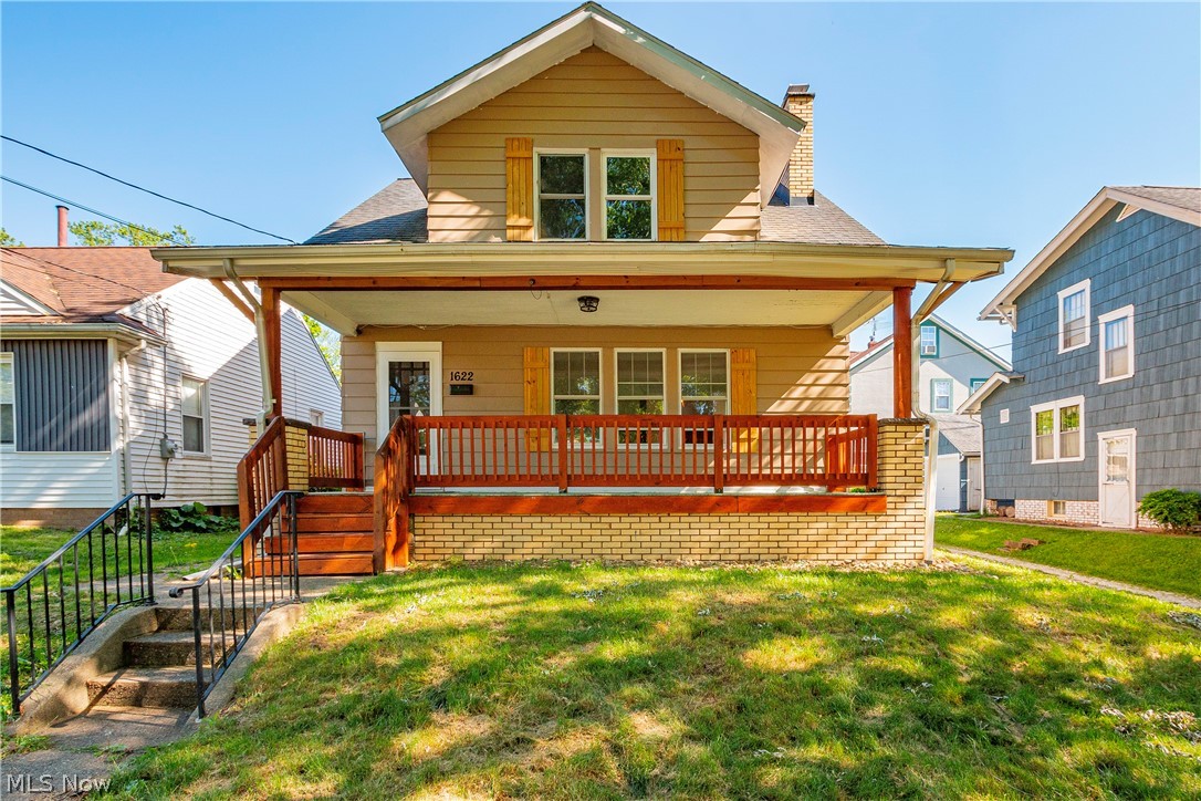 Welcome to 1622 Trinity Pl! This charming home is ready for you to move right in and start enjoying all it has to offer.

As you approach, you'll be greeted by a spacious front porch, perfect for relaxing and enjoying your neighborhood. Step inside to the first floor, where you'll find a cozy living room featuring a stunning fireplace, ideal for gathering with family and friends. Adjacent to the living room is a dining room complete with built-in shelves, offering both style and functionality. The updated kitchen is a chef's delight, boasting modern appliances, ample counter space, and plenty of cabinetry for storage. A convenient half bathroom on the main level adds to the home's practical layout. 

Upstairs, you'll discover three generously sized bedrooms, each providing a comfortable retreat at the end of the day. The full bathroom on this level is designed with both form and function in mind.

The basement offers plenty of storage space and a perfect area for all your hobbies and projects.

Step outside to your private backyard, an ideal spot for outdoor entertaining, gardening, or simply unwinding. The two-car garage provides ample space for vehicles and additional storage.

This home is a must-see, combining comfort, convenience, and character. Don't miss out—schedule your showing today and make 1622 Trinity Pl your new home!