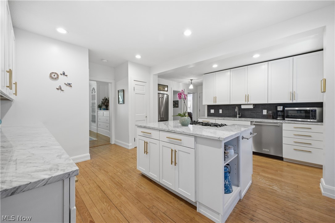Part/Poland Village - Residential