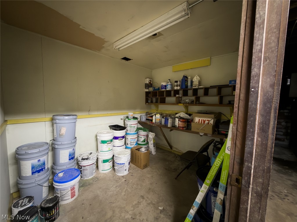 Canton - Commercial Sale