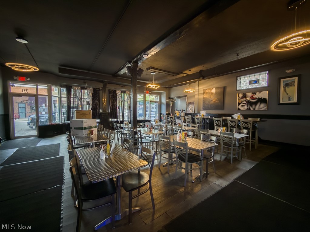 Canton - Commercial Sale
