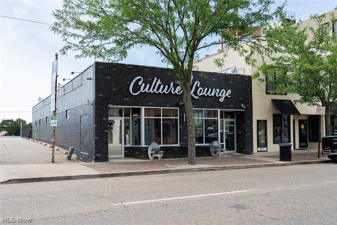 COMMERCIAL REAL ESTATE AUCTION - THURSDAY JUNE 25th @ 12pm - STARK COUNTY - Great Opportunity to purchase a successful operating Restaurant in the Heart of downtown restaurant and arts district in Canton. The Culture Lounge is a fully equipped restaurant, complete with large open dining area, outdoor covered patio, liquor license, also located within Canton’s DORA (Designated Outdoor Refreshment Area) district. All restaurant equipment and inventory included—ready to open and continue operations immediately.  This property has been completely renovated down to the studs. What a great opportunity to purchase for those looking to be owner-operators, investors, or entrepreneurs seeking a unique, income-producing asset in a growing community. This property is located on the Pro Football Hall of Fame parade route and Canton's First Fridays will pay all the bill for the month.  Don't wait!, take advantage of this Income-generating investment property with multiple revenue streams. Bidding to be live and onsite w/online bidding available. All information contained herein was derived from sources believed to be correct. Information is believed to be accurate but not guaranteed.