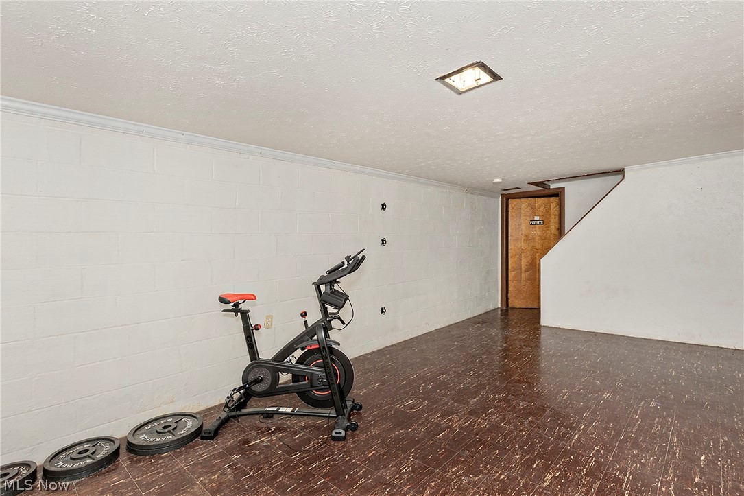 Mayfair Acres Sub - Residential