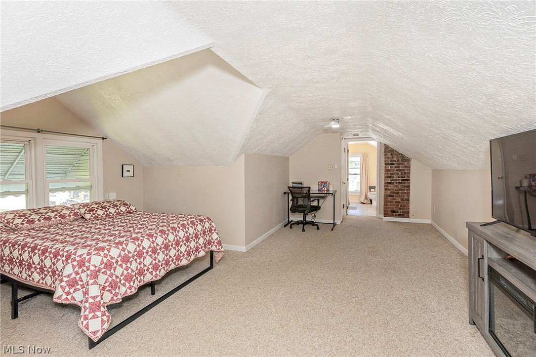 Mayfair Acres Sub - Residential
