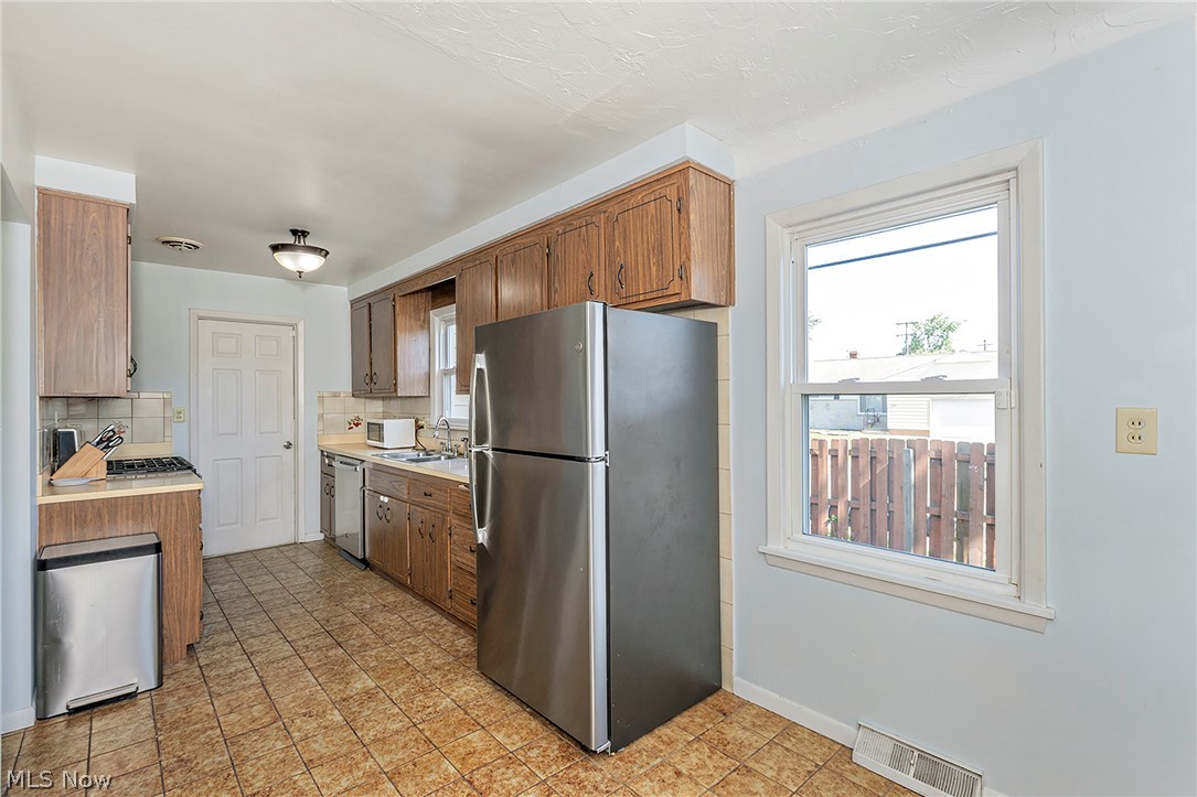 Mayfair Acres Sub - Residential