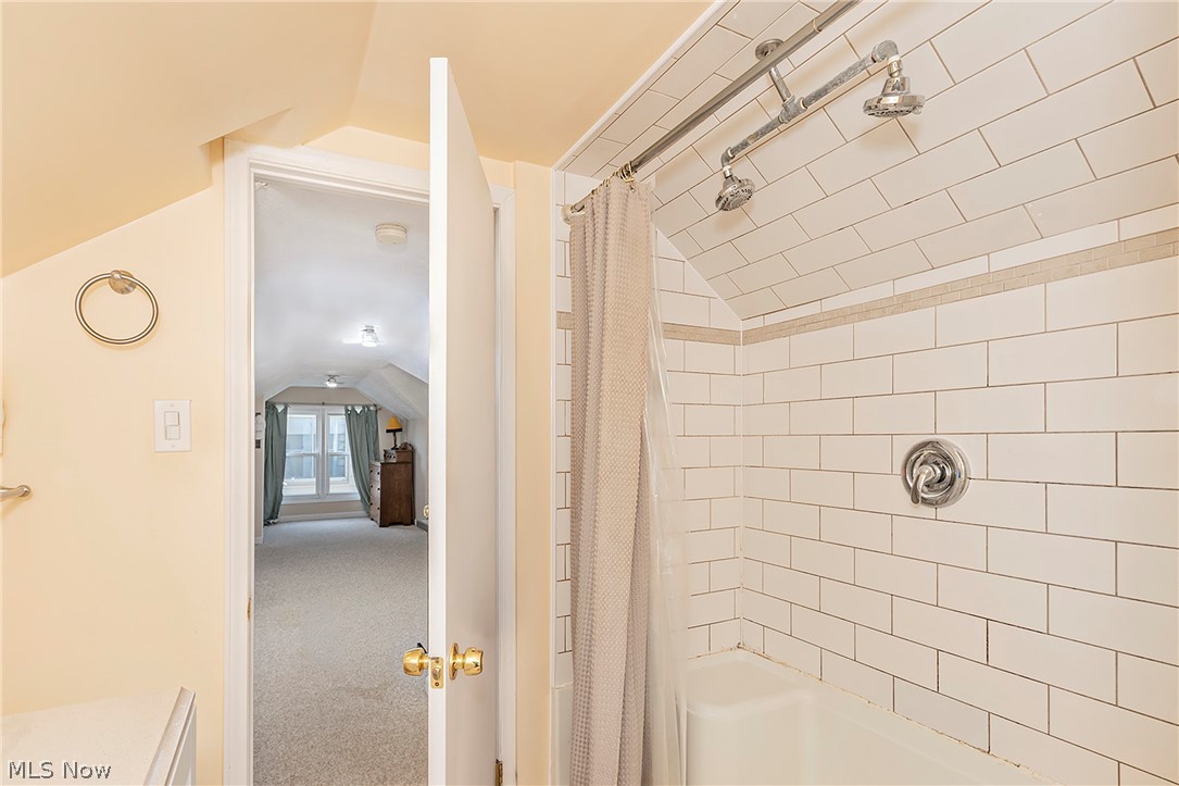 Mayfair Acres Sub - Residential