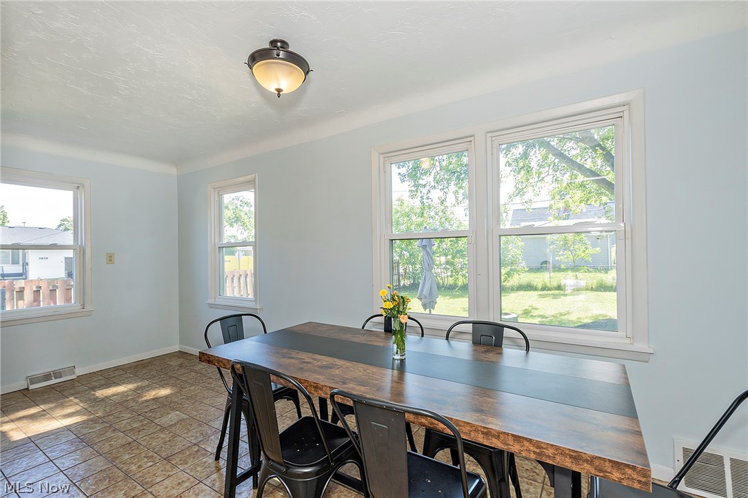 Mayfair Acres Sub - Residential