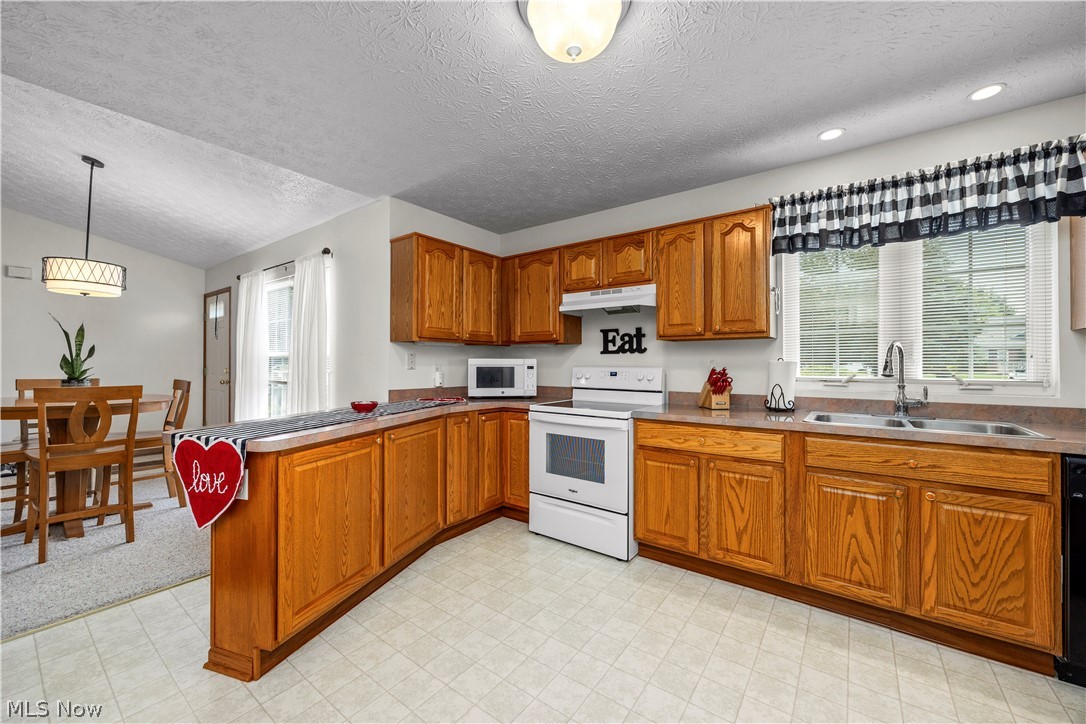 Heatherwood Condo - Residential