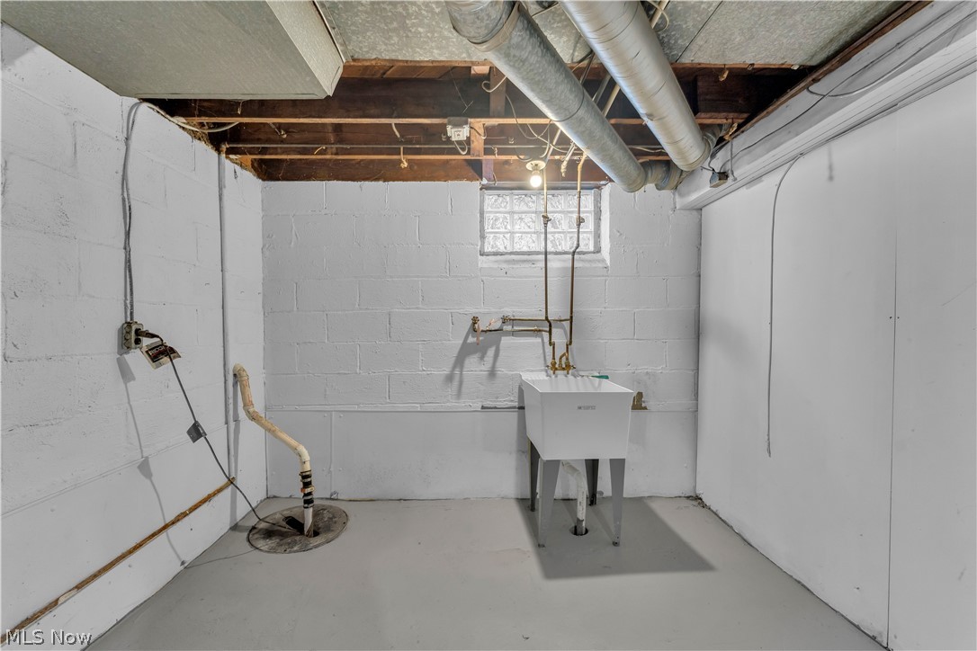 Center Hwy Allotment 03/Wa - Residential Lease