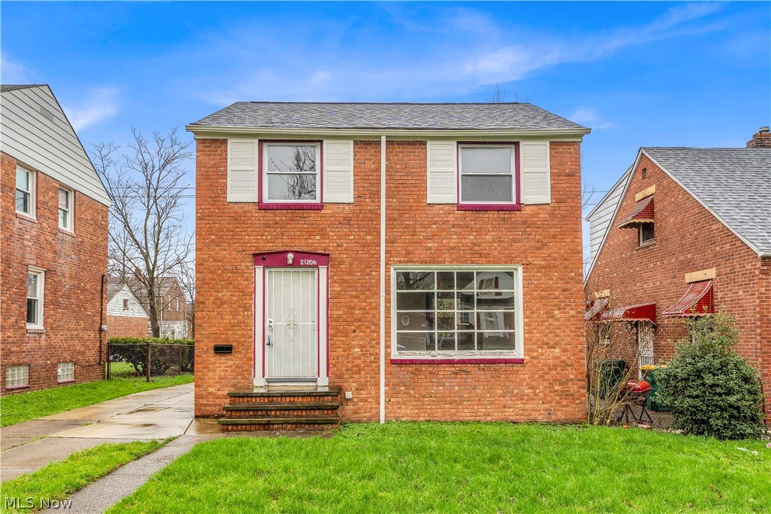 21206 Hillgrove Ave, Maple Heights- Spacious 3-bed 1.5-bath single-family home! //
$ 1375 rent / $ 1375 deposit //

BEDROOMS: 3 //
BATHROOMS: 1.5 //
APPLIANCES PROVIDED: Dishwasher //
UTILITIES / RESIDENT RESPONSIBILITY: Residents are responsible for all utilities including: water/sewer/trash, gas & electric and are responsible to maintain lawn care, maintenance & snow removal. //

$35/month required resident benefit package; can include personal property/liability insurance for an additional $10/month for $45/month total. //

*** MOVE-IN DATE 21-60 DAYS OUT TO ACCOMMODATE REQUIRED CITY COMPLIANCE WITH CITY OF MAPLE HTS. - MOVE-IN DATE TBD, NO EXCEPTIONS. * //

After application Pre-Approval 1 applicant per household application is required to fill out a PetScreening application before being about to proceed with placing a Reservation Fee for one of our properties.  You will receive a pre-approval for your application and in order to proceed, the PetScreening is required. Even if you have NO pets - this application must be filled out. One time, non-refundable pet fee of $250-600 per animal applies to all pets & must be paid before or when you pay your first month rent. (No fee for qualified assistance animals). //


$55 application fee per adult //
1-2 pets OK in this unit. After application pre-approval, a PetScreening is required for any animals to proceed with one of our properties; a PetScreening affidavit is still required if you have no pets. (Some breed restrictions apply per HUD guidelines). //
NO SMOKING //
1 time $169 non-refundable set up fee paid at lease signing //

Our application is processed through secure site: Findigs, and they require ID and income verification. Without this, your application will not be processed. They offer 24/7 chat support on their application directly if you have any questions.