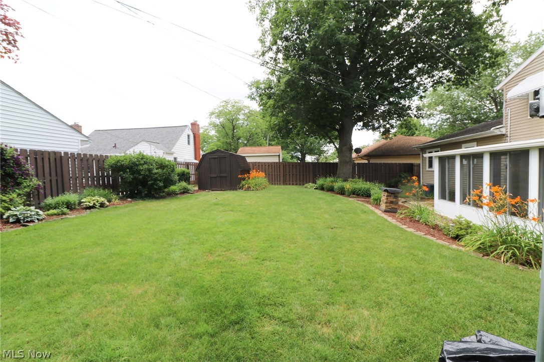 S H Kleinman Realty Cos Briar - Residential
