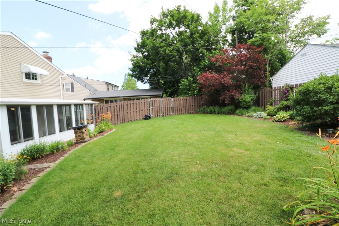 S H Kleinman Realty Cos Briar - Residential