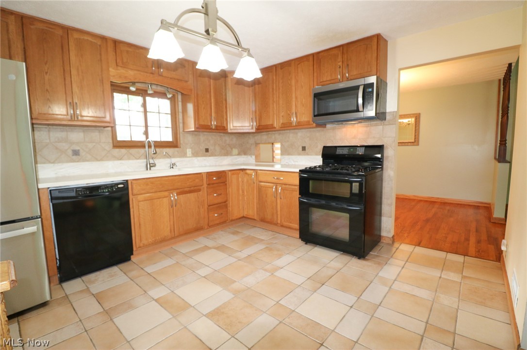 S H Kleinman Realty Cos Briar - Residential