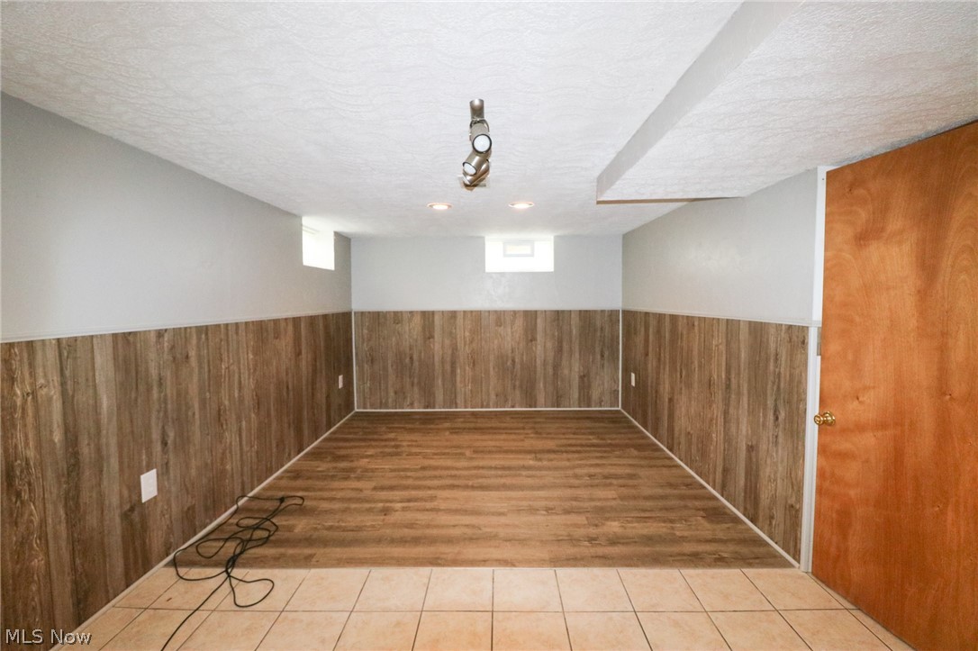 S H Kleinman Realty Cos Briar - Residential